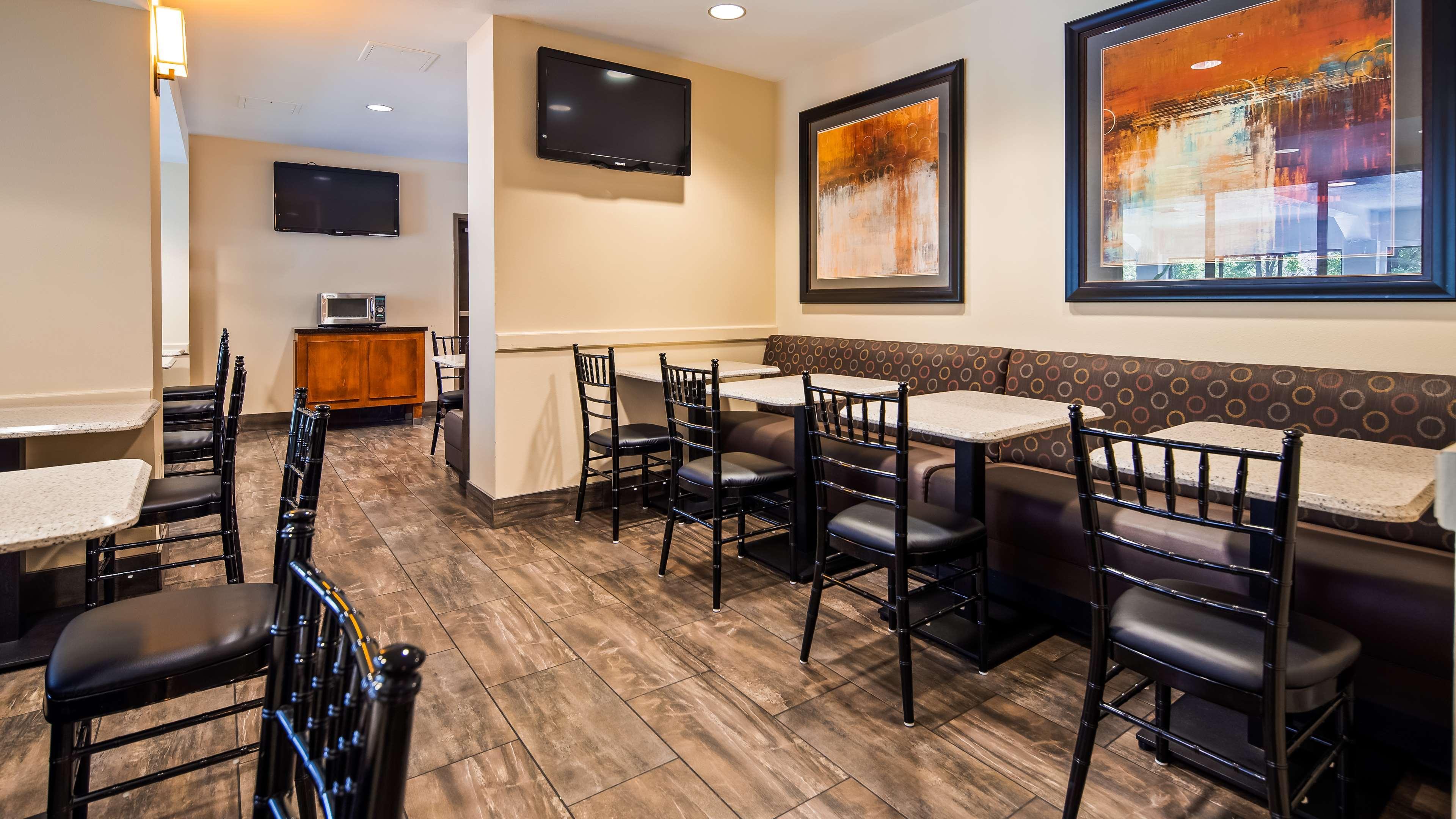 Best Western Plus Cotton Tree Inn Sandy Exterior foto