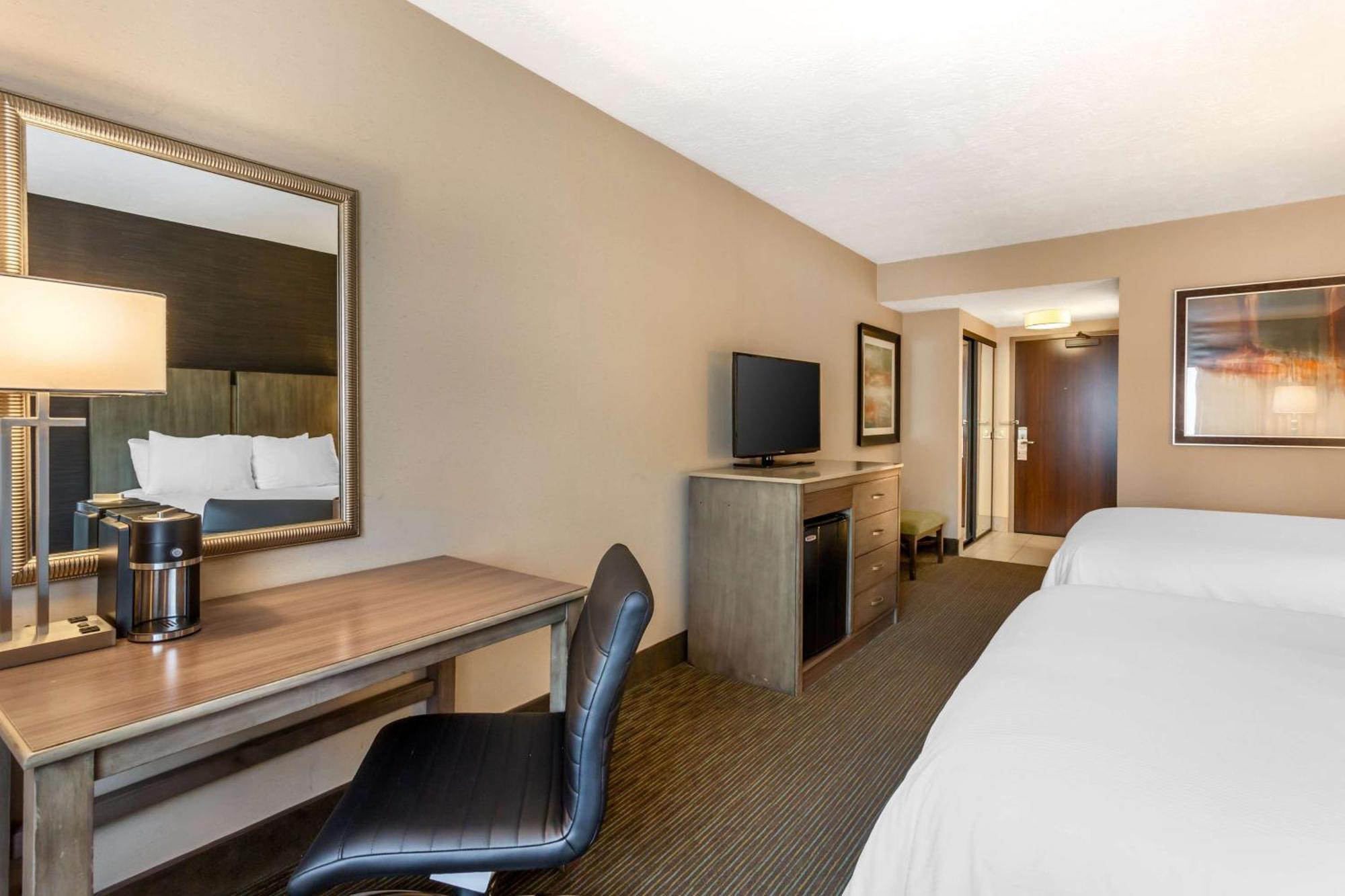 Best Western Plus Cotton Tree Inn Sandy Exterior foto