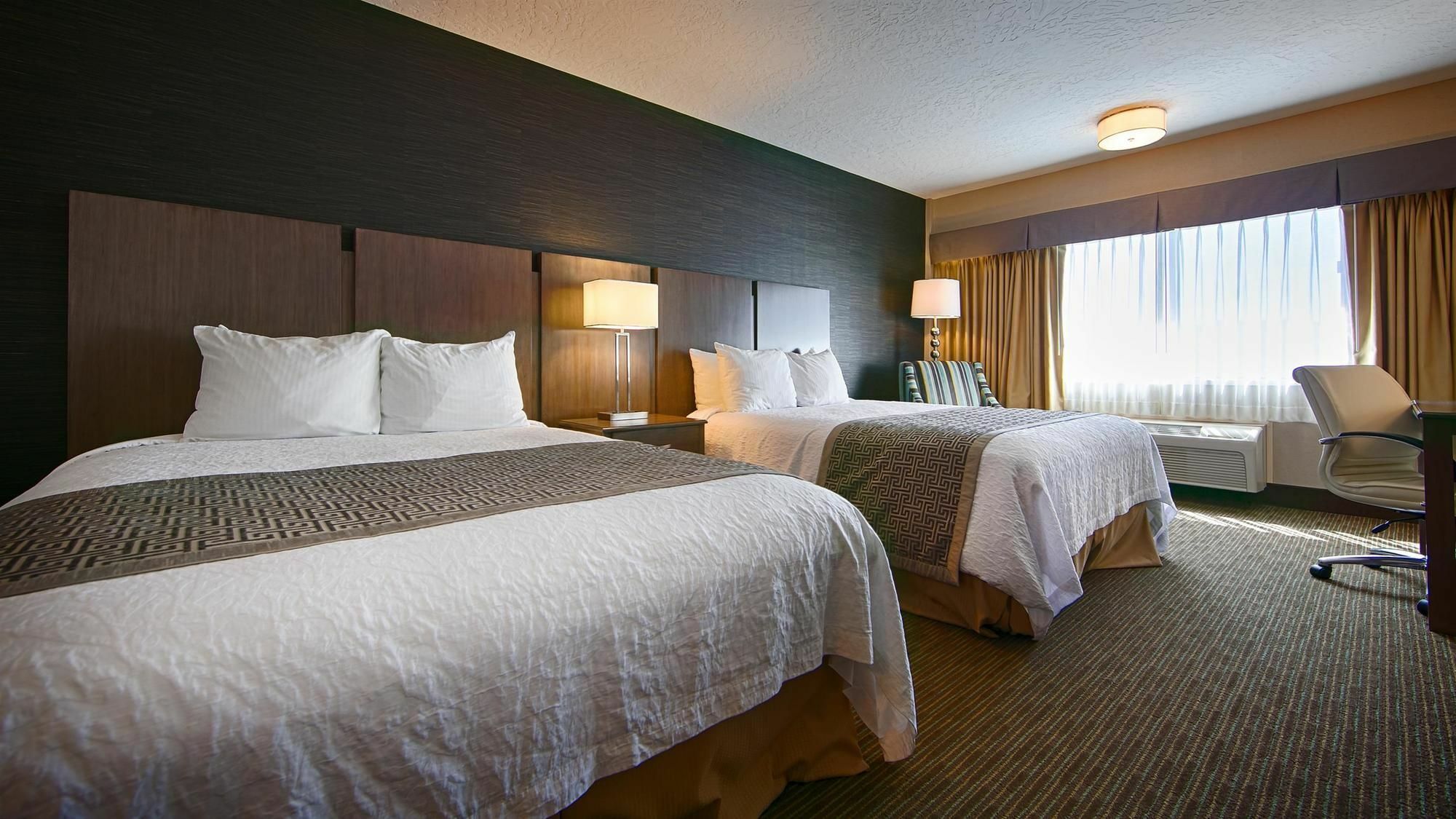 Best Western Plus Cotton Tree Inn Sandy Exterior foto